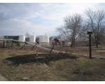 27 марта 2008 г. около 11 часов утра воздушная теплотрасса, проходящая по улице Полевой, рухнула на забор детского сада "Золотой петушок".