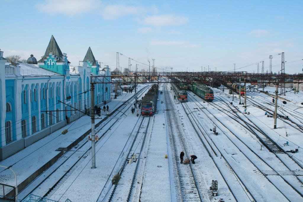 Санкт петербург ртищево. ЖД станция Ртищево. Железнодорожный вокзал Ртищево. Город Ртищево вокзал. Вокзал Ртищево 1.